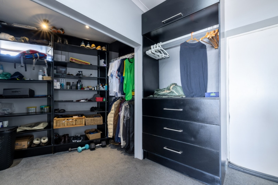 5 Bedroom Property for Sale in Jeffreys Bay Central Eastern Cape